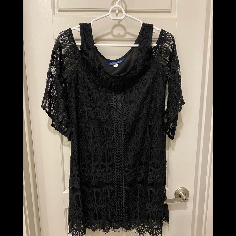 Black lace dress